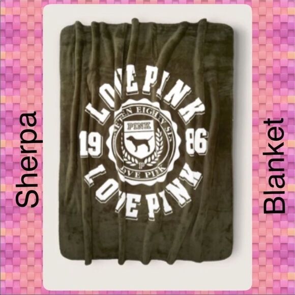 VICTORIA'S SECRET PINK SHERPA BLANKET60" X 72"